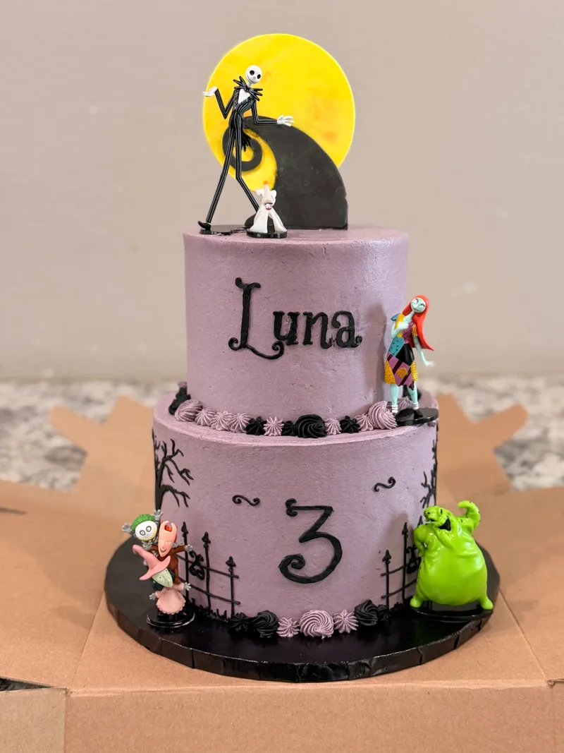 Custom cake by tsp bakeshop, West Richland WA