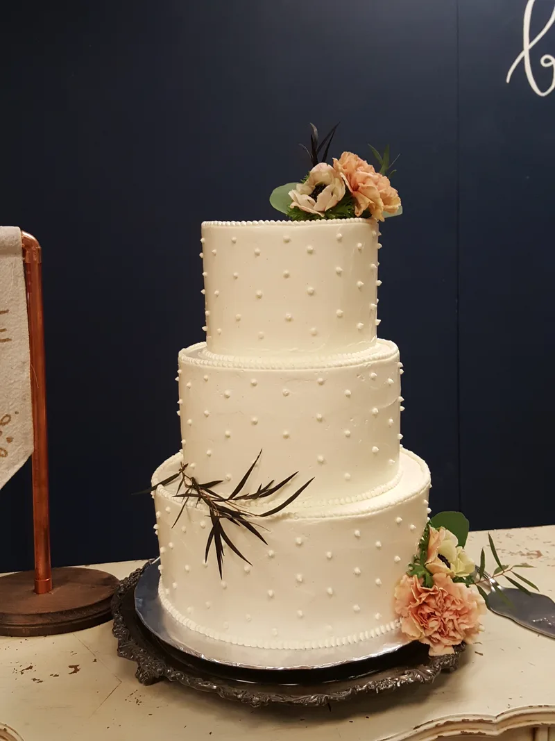 Wedding cake by tsp bakeshop, West Richland WA