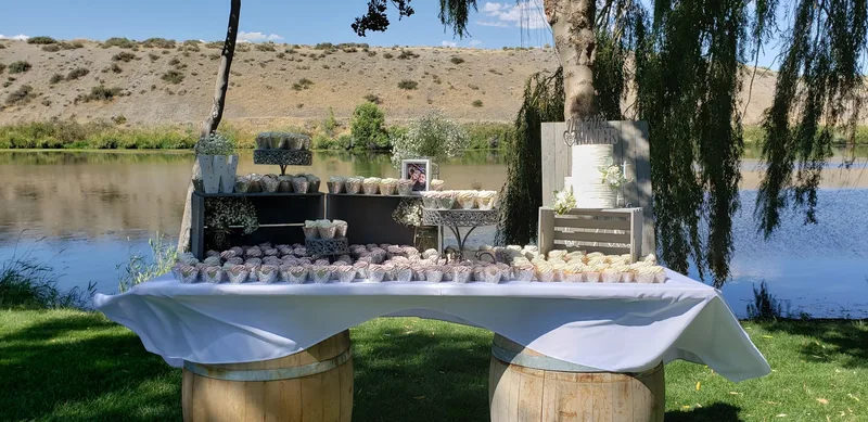 Cupcakebarbytheriver