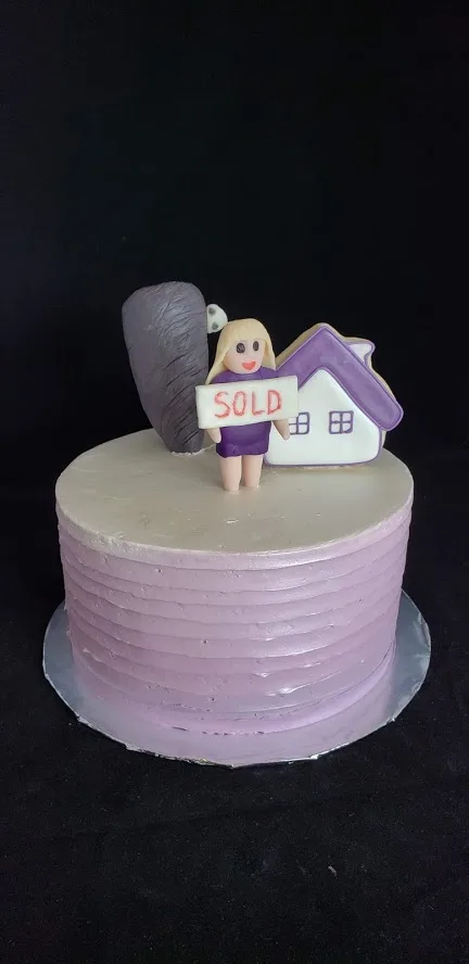 Customrealtorcake