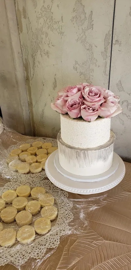 Floralnakedcake