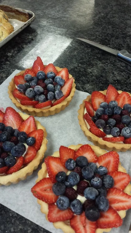 Largeberrytarts